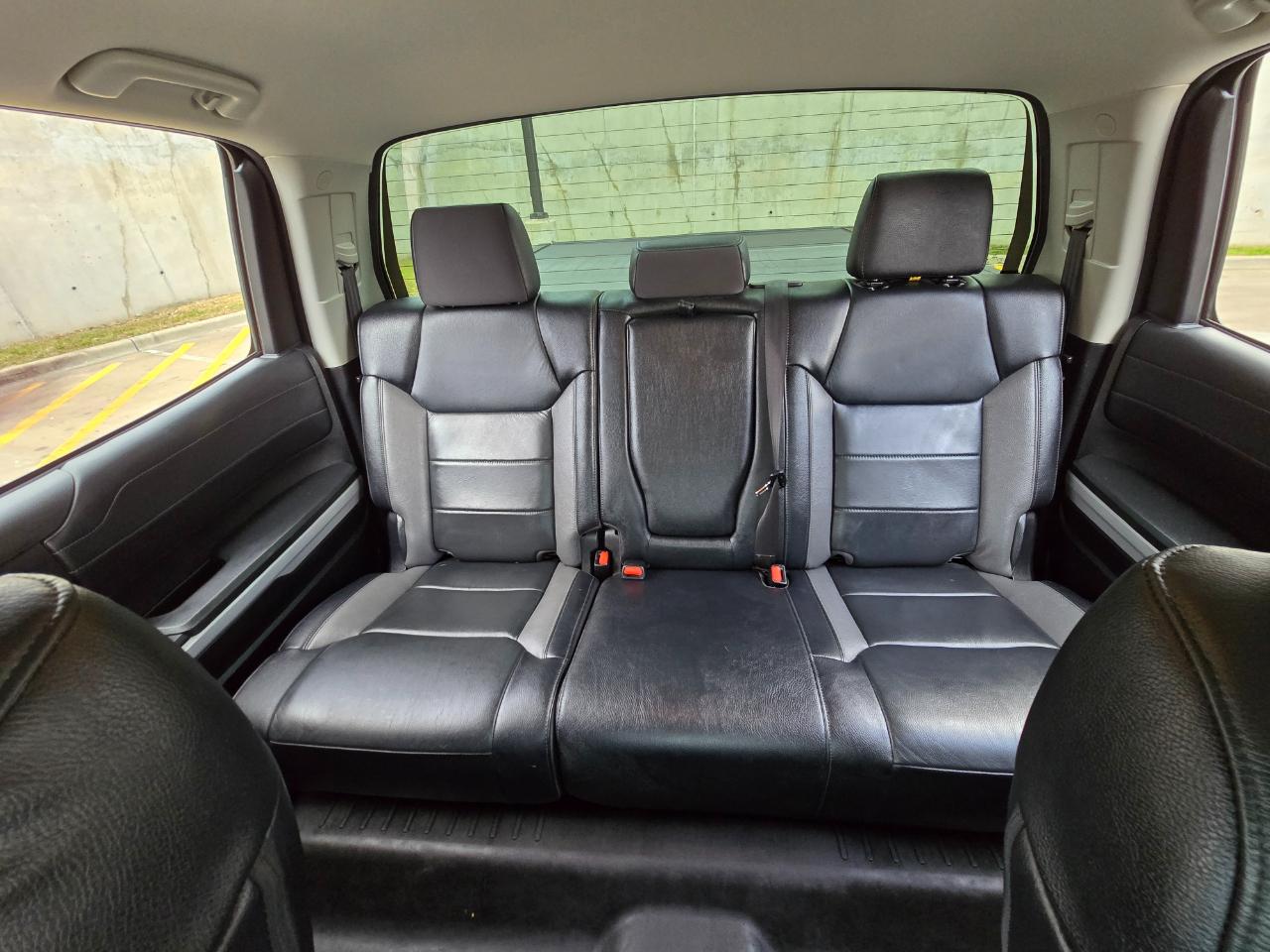 Toyota Tundra 4WD Limited CrewMax 5.5' Bed 5.7L (Natl) 2020