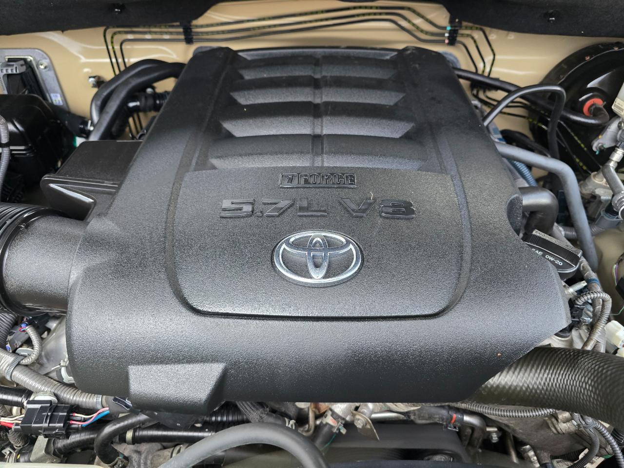 Toyota Tundra 4WD Limited CrewMax 5.5' Bed 5.7L (Natl) 2020