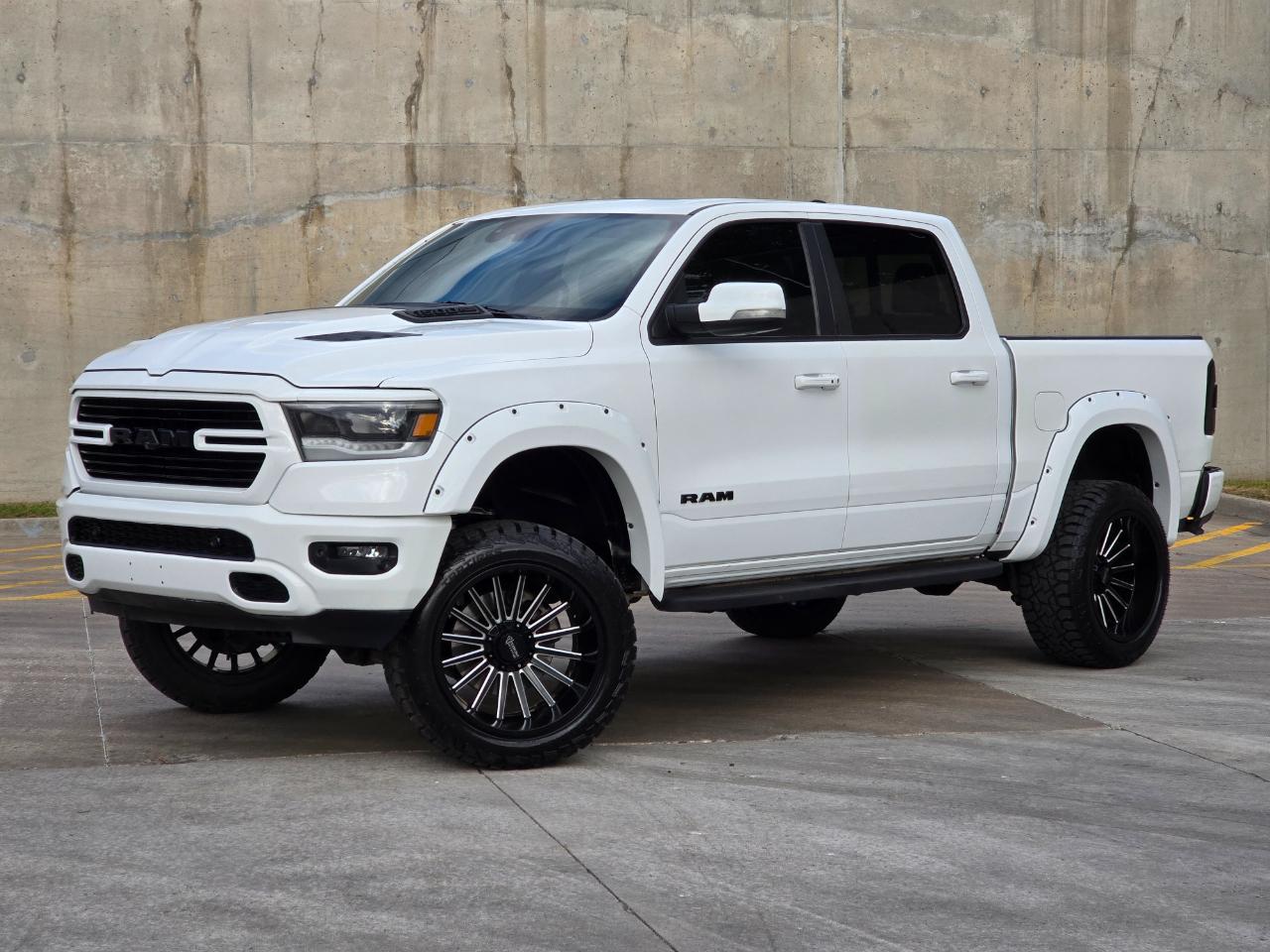 RAM 1500 Sport 4x4 Crew Cab 5'7" Box 2020