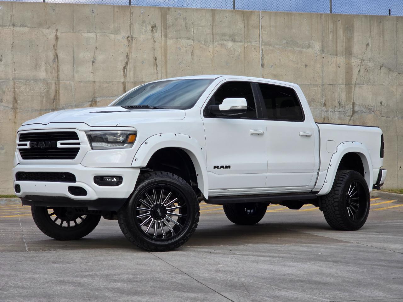 RAM 1500 Sport 4x4 Crew Cab 5'7" Box 2020