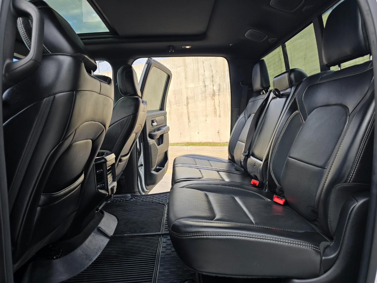 RAM 1500 Sport 4x4 Crew Cab 5'7" Box 2020