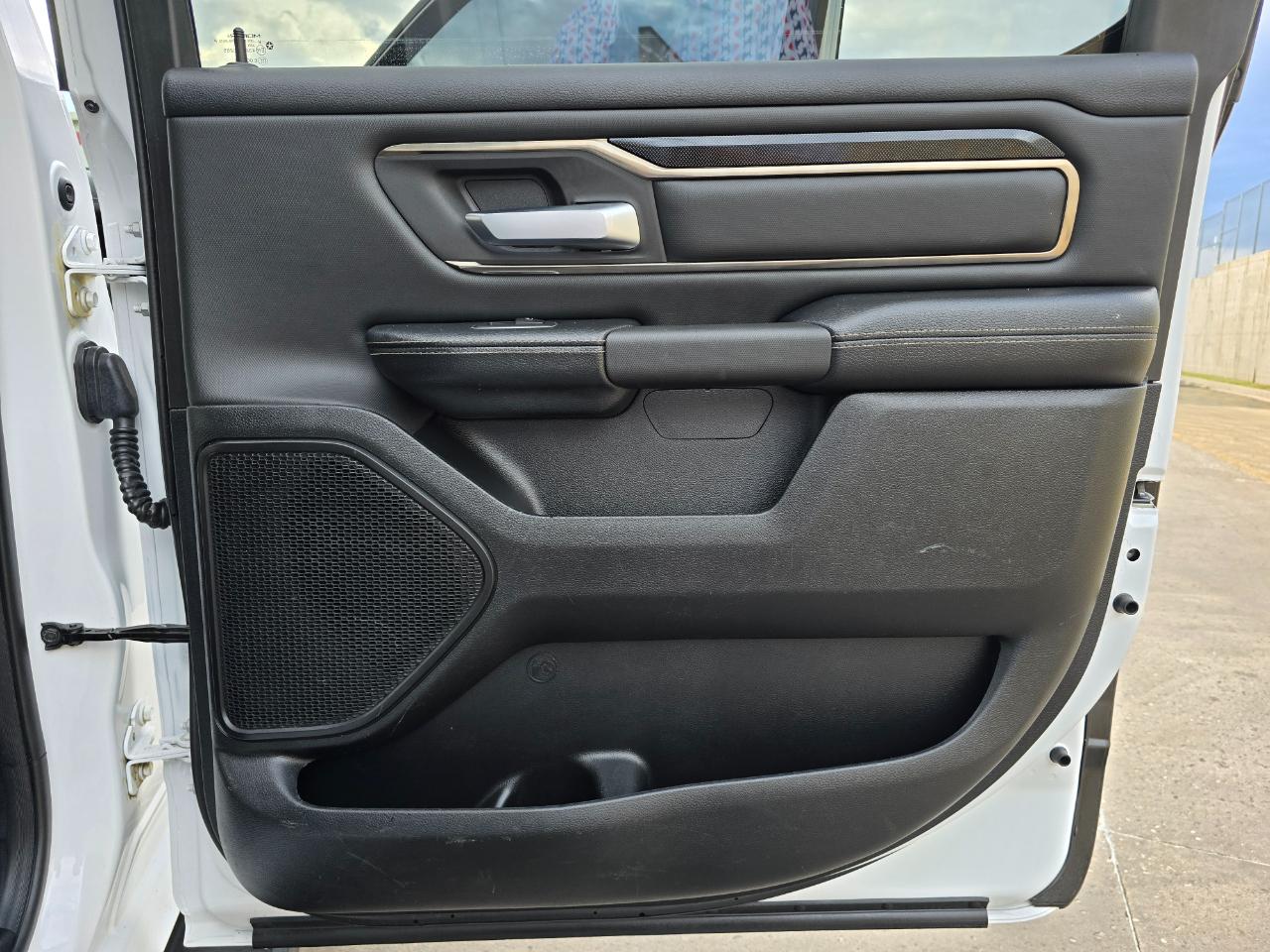 RAM 1500 Sport 4x4 Crew Cab 5'7" Box 2020