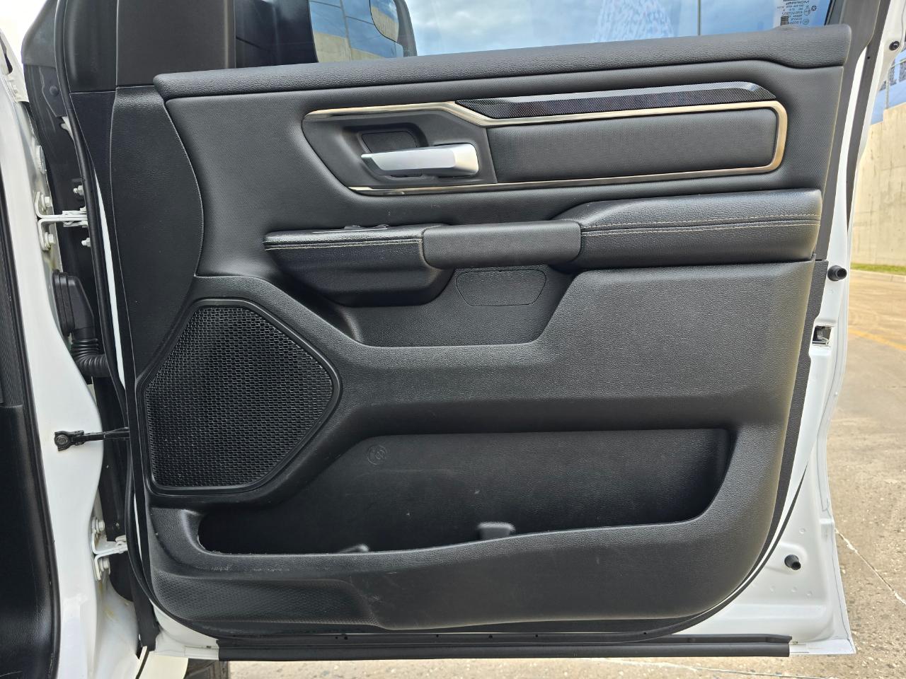 RAM 1500 Sport 4x4 Crew Cab 5'7" Box 2020