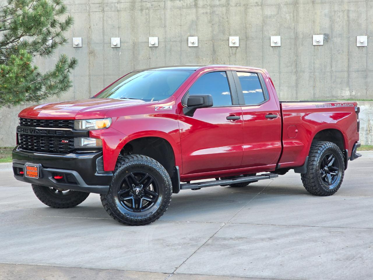 2019 Chevrolet Silverado 1500 4WD Double Cab 147" Custom Trail Boss