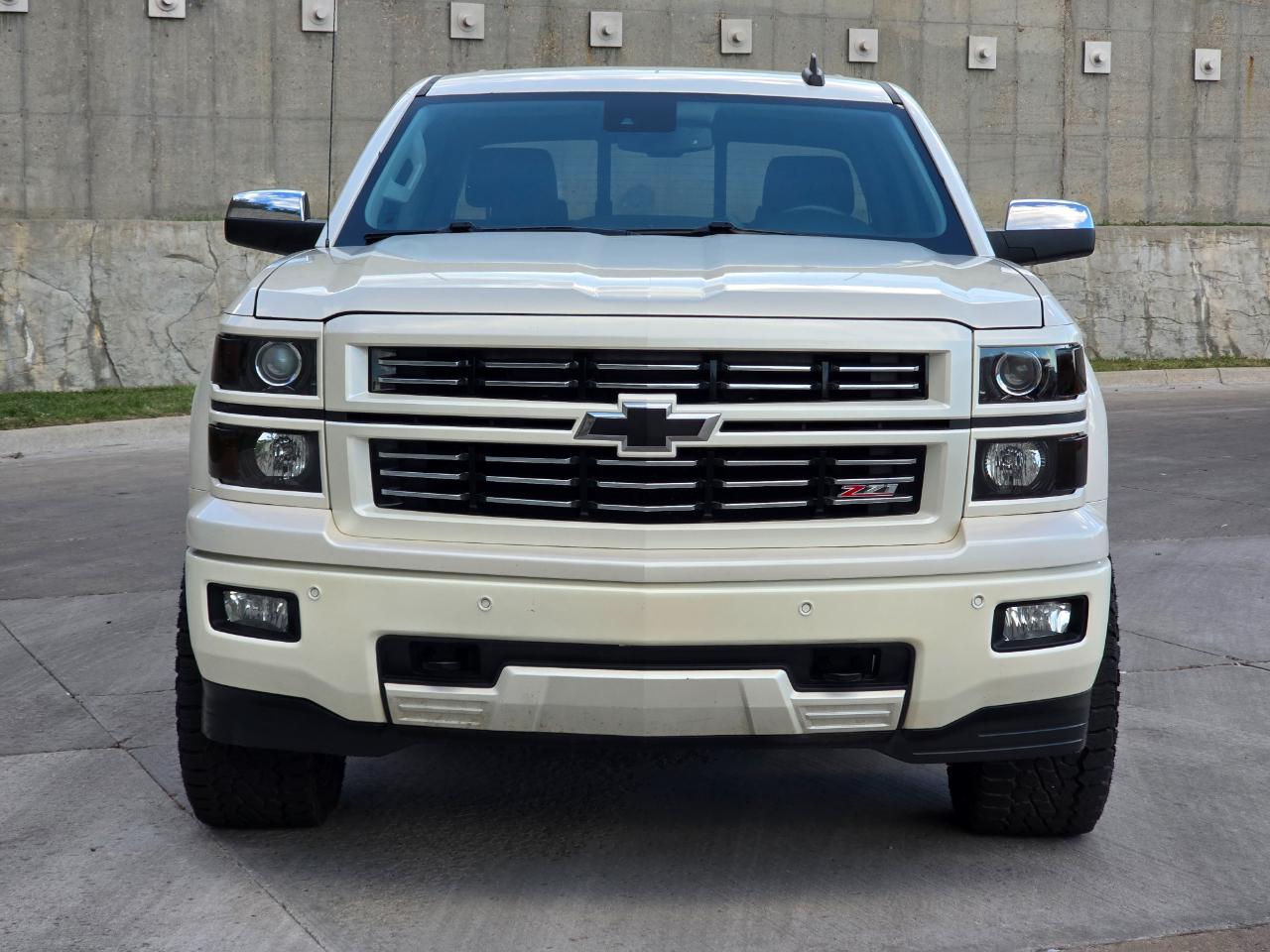 Chevrolet Silverado 1500 4WD Crew Cab 143.5" LTZ w/2LZ 2015