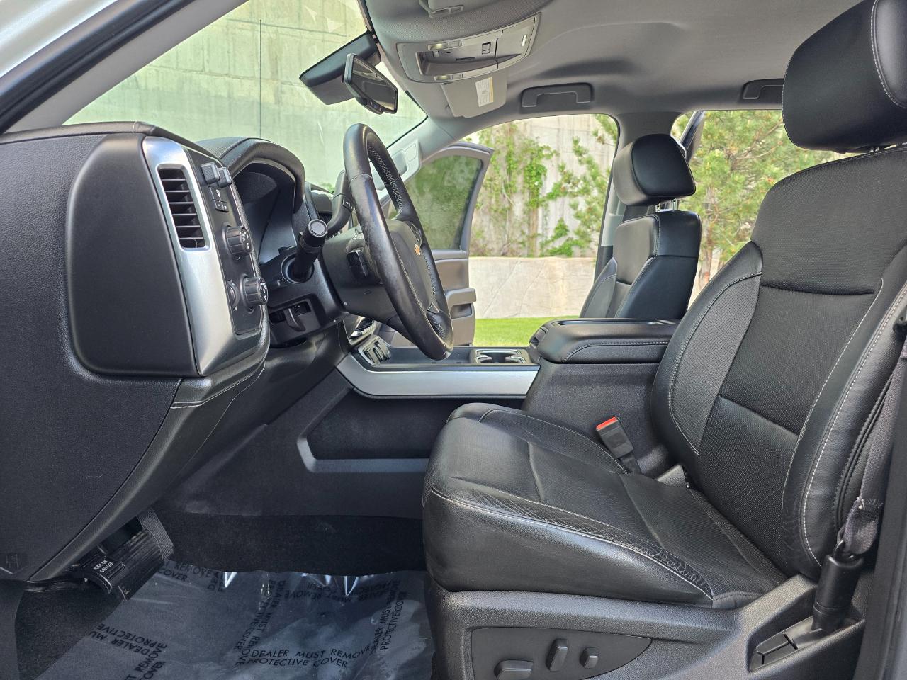 Chevrolet Silverado 1500 4WD Crew Cab 143.5" LTZ w/2LZ 2015
