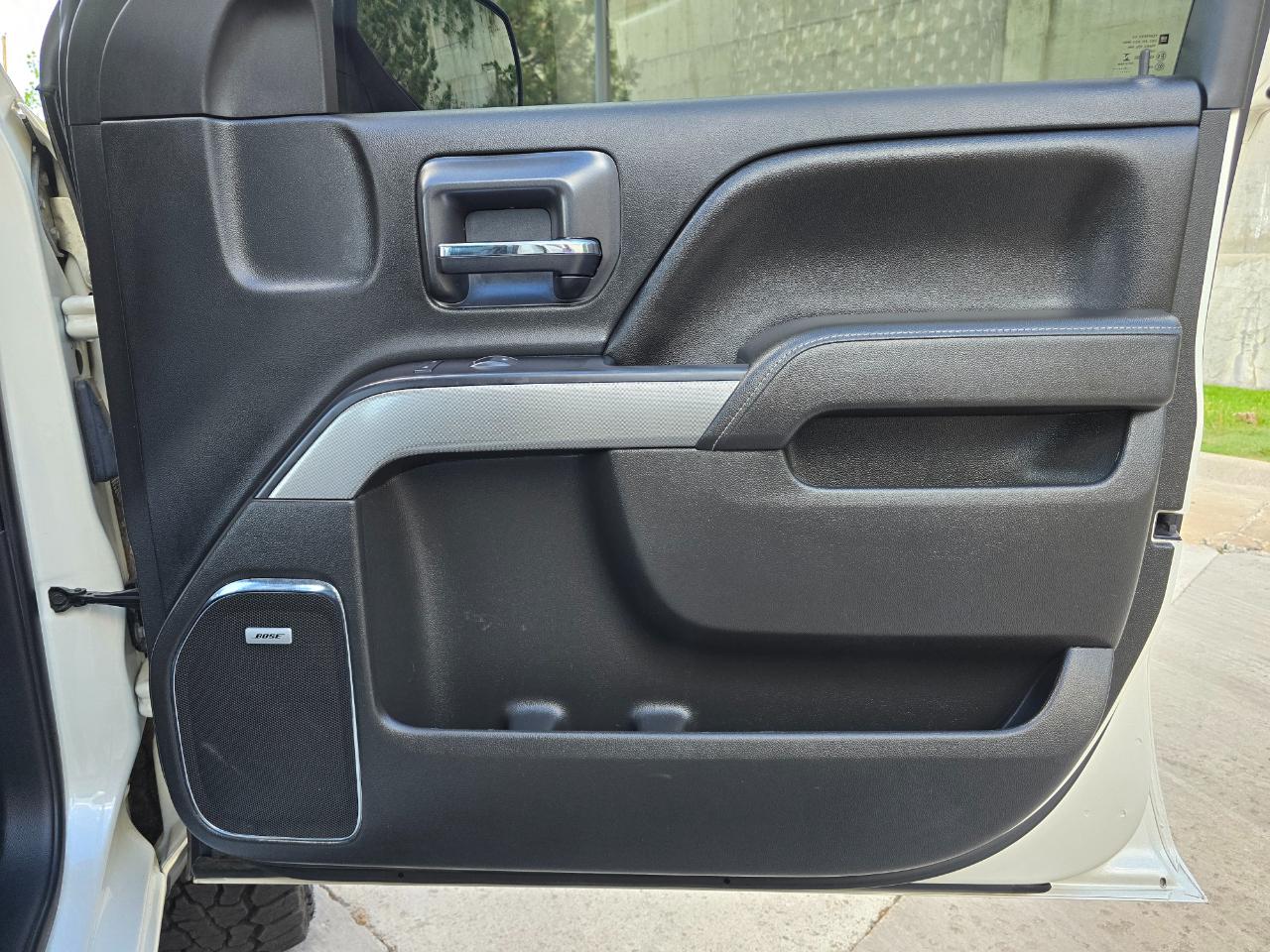 Chevrolet Silverado 1500 4WD Crew Cab 143.5" LTZ w/2LZ 2015