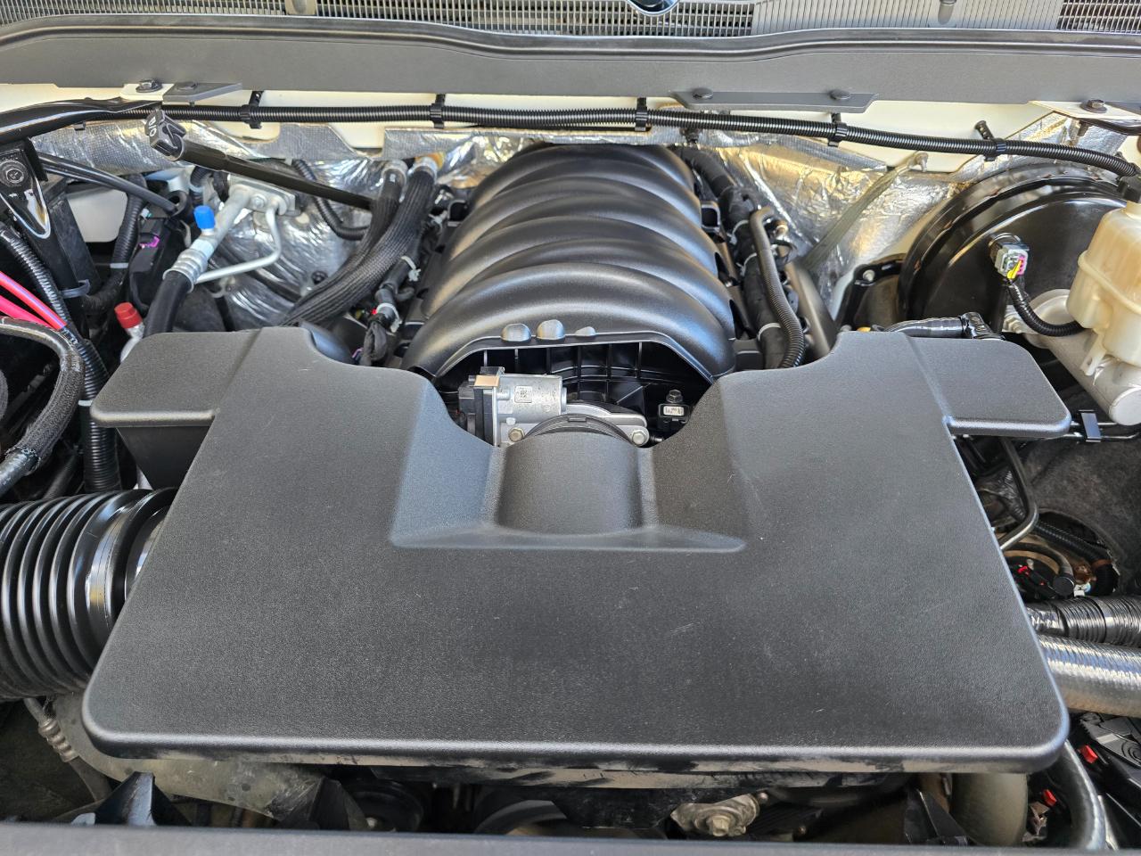 Chevrolet Silverado 1500 4WD Crew Cab 143.5" LTZ w/2LZ 2015