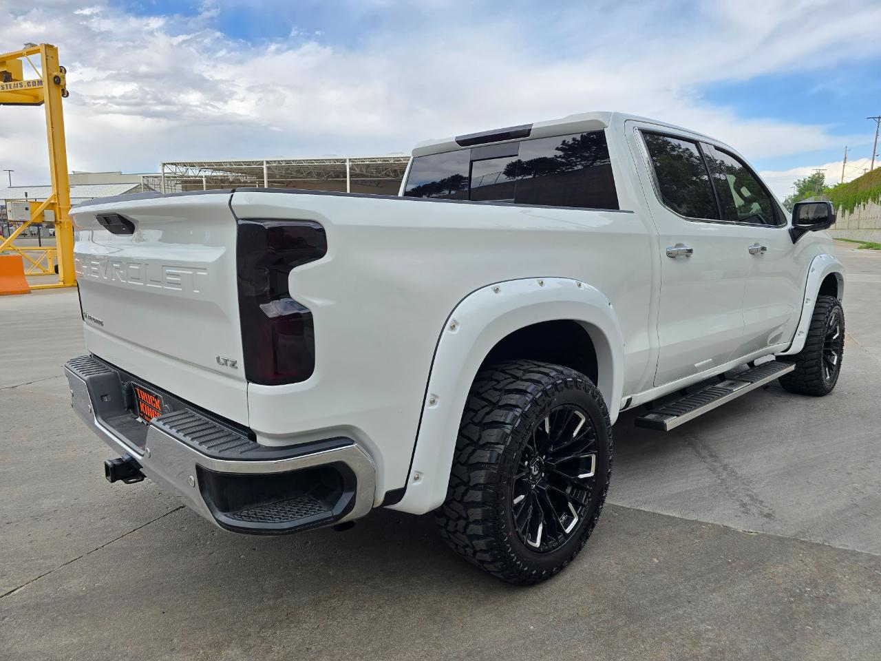 Chevrolet Silverado 1500 4WD Crew Cab 147" LTZ 2021