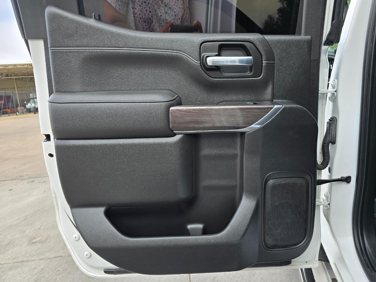 Chevrolet Silverado 1500 4WD Crew Cab 147" LTZ 2021