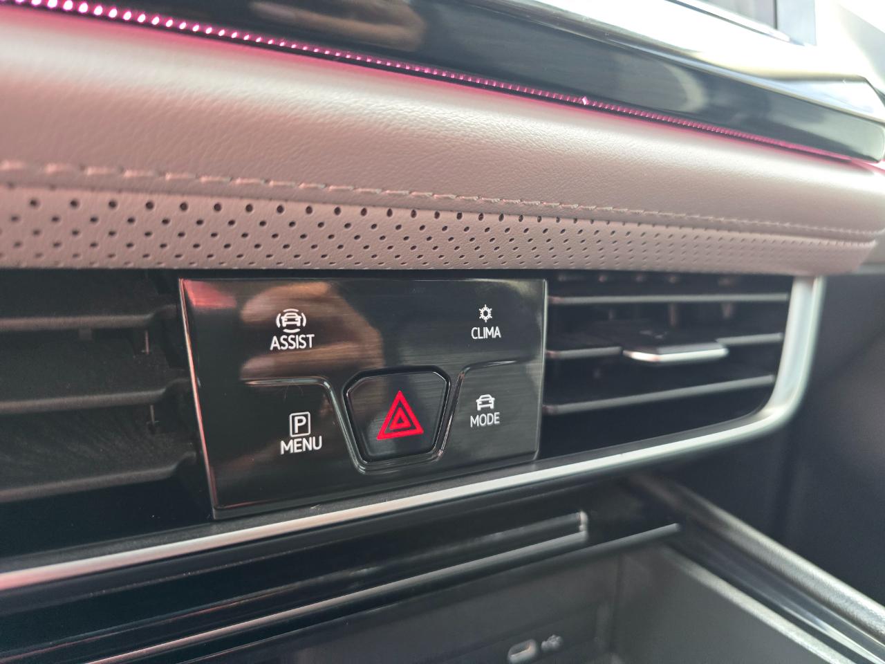 Volkswagen Atlas 2.0T Peak Edition SE w/Technology 4MOTION 2024