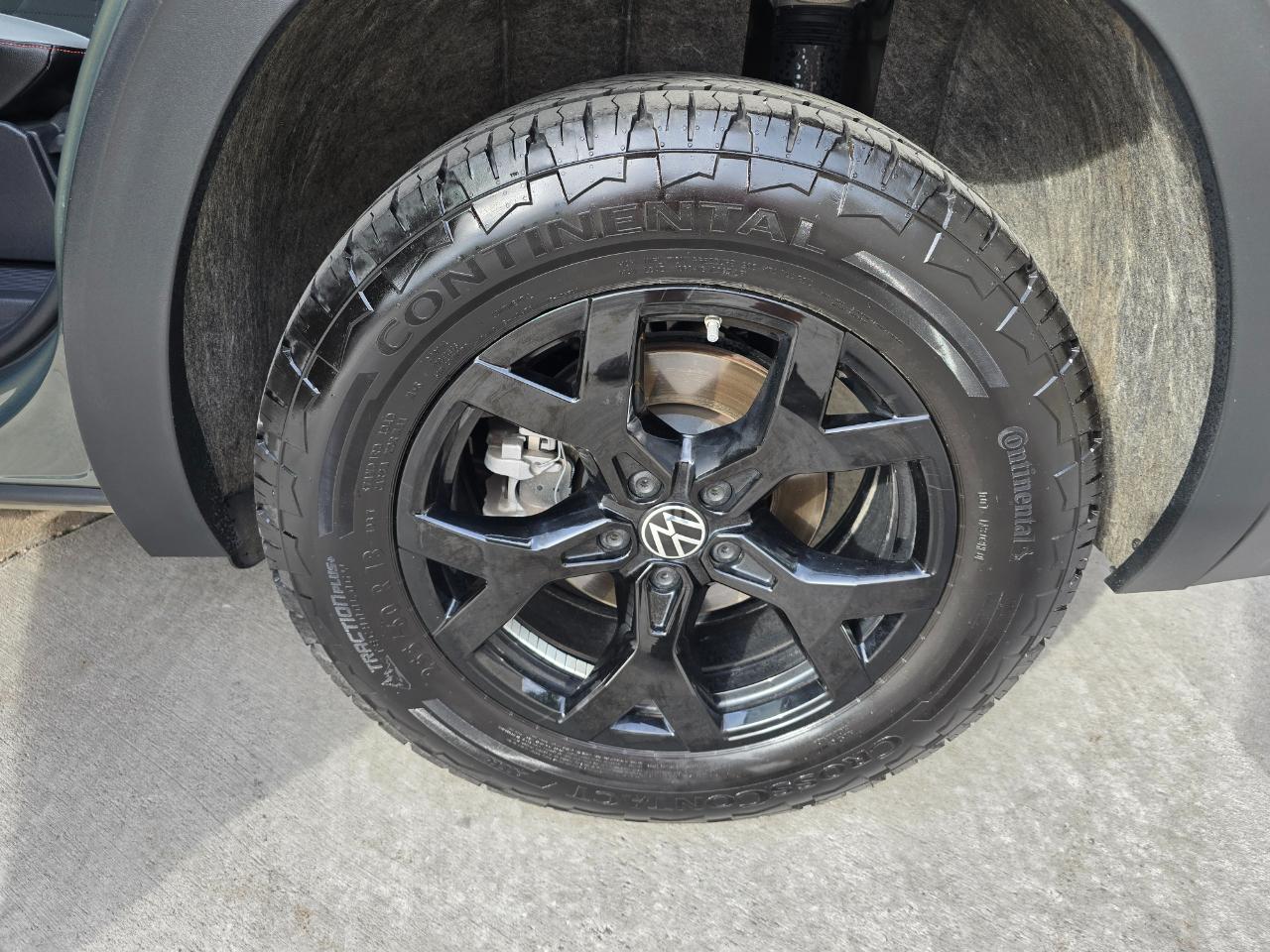Volkswagen Atlas 2.0T Peak Edition SE w/Technology 4MOTION 2024