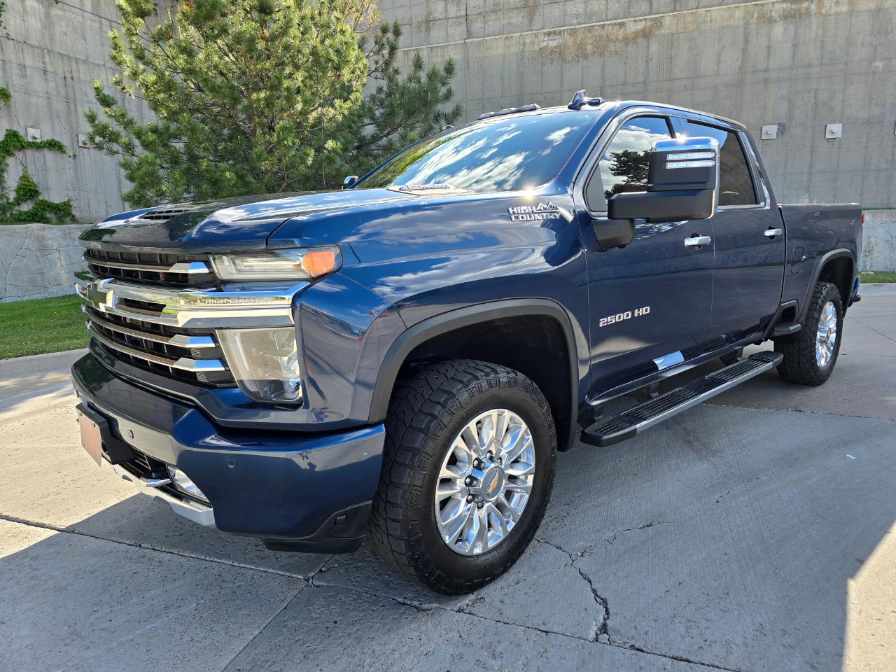 Chevrolet Silverado 2500HD 4WD Crew Cab 159" High Country 2021