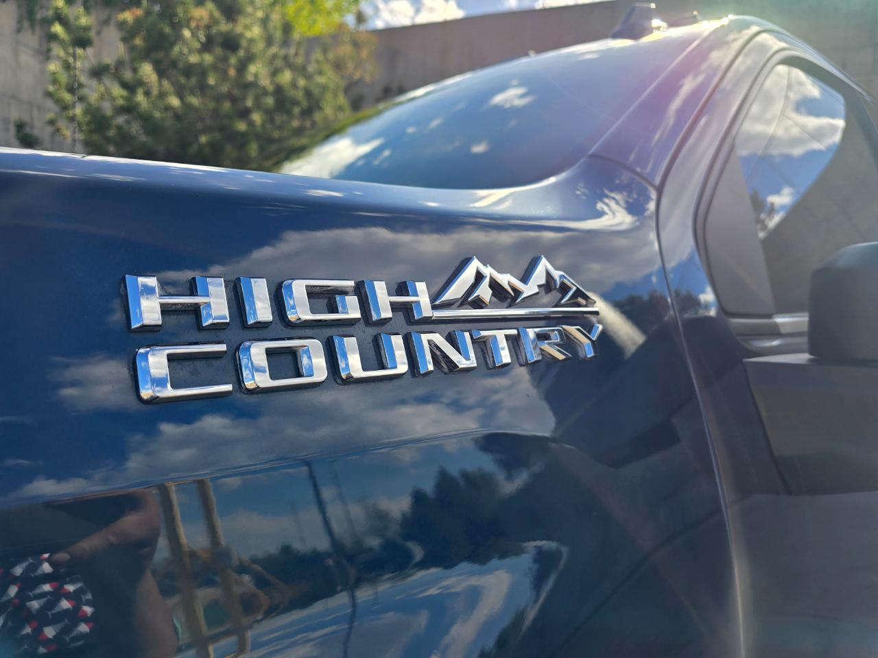 Chevrolet Silverado 2500HD 4WD Crew Cab 159" High Country 2021