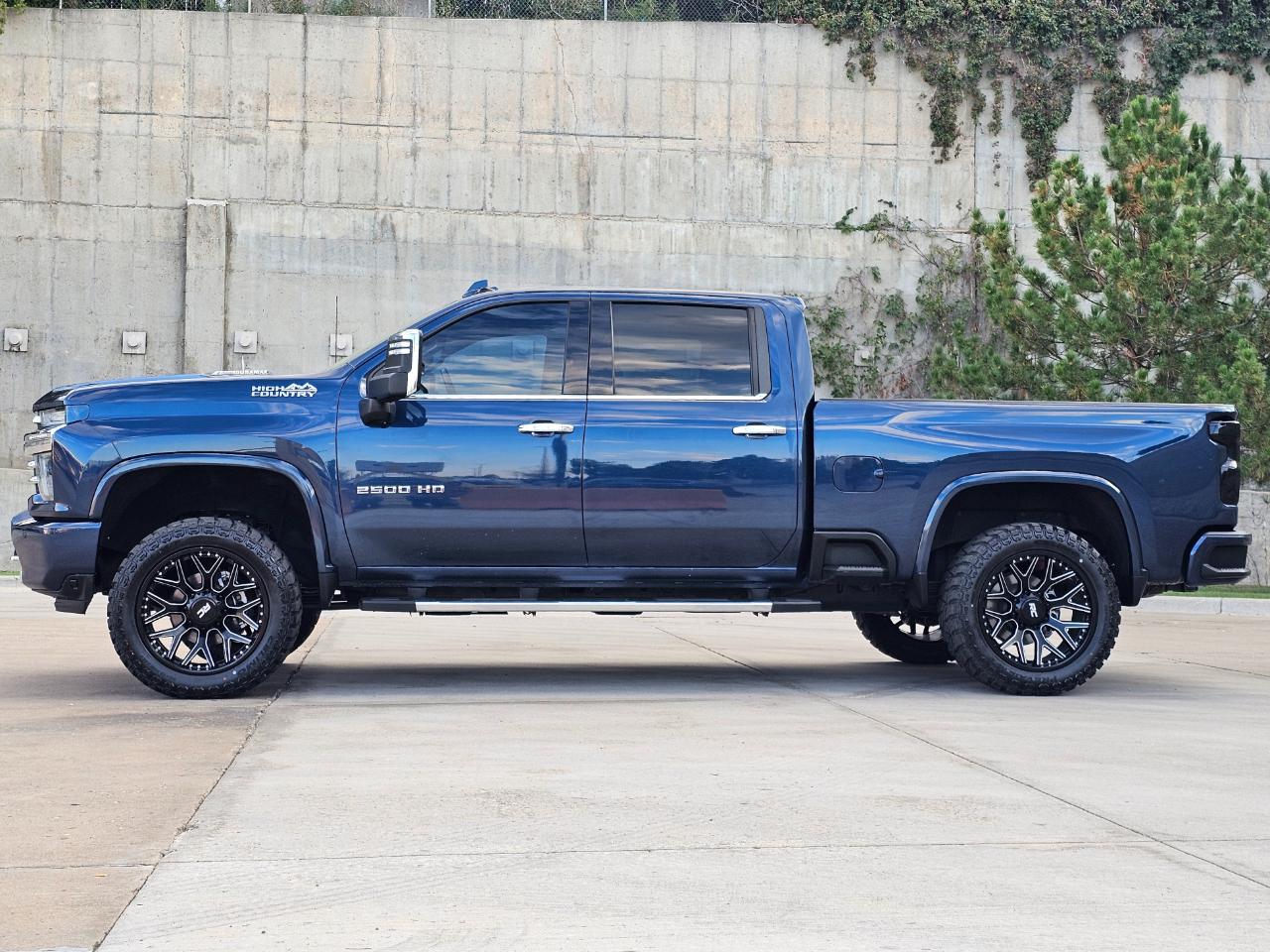 Chevrolet Silverado 2500HD 4WD Crew Cab 159" High Country 2021