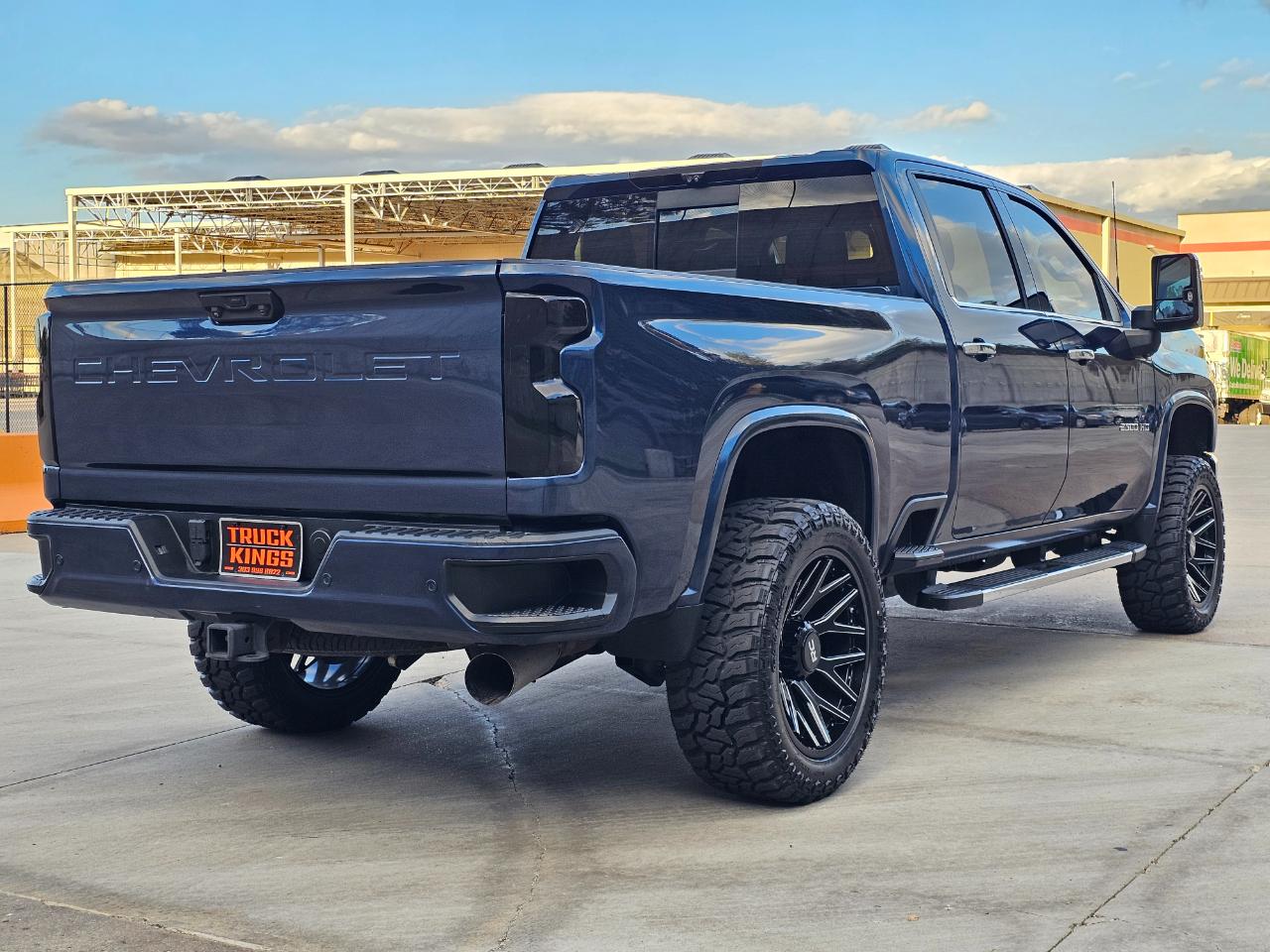 Chevrolet Silverado 2500HD 4WD Crew Cab 159" High Country 2021