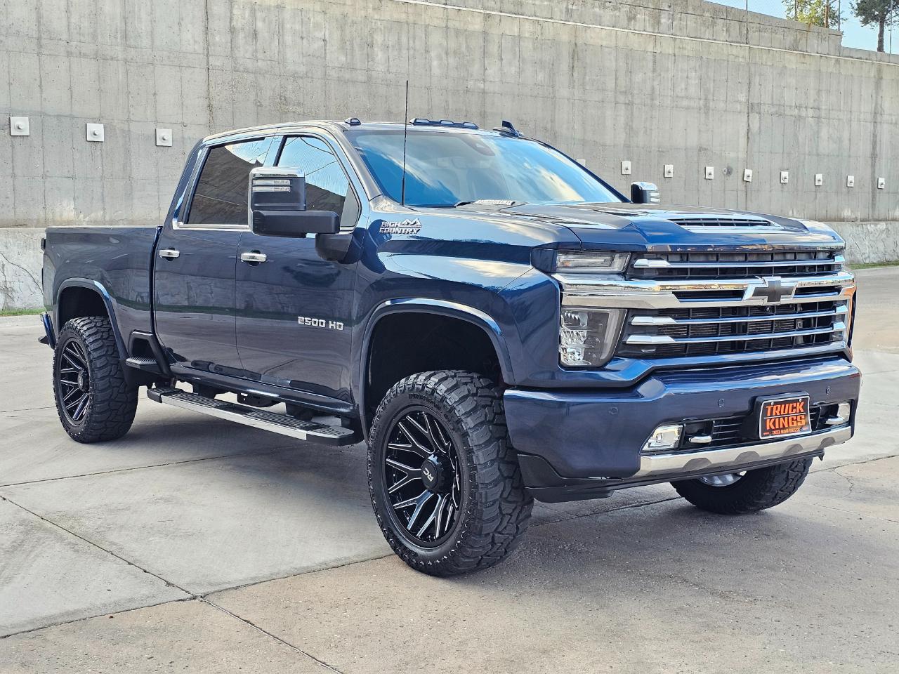 Chevrolet Silverado 2500HD 4WD Crew Cab 159" High Country 2021