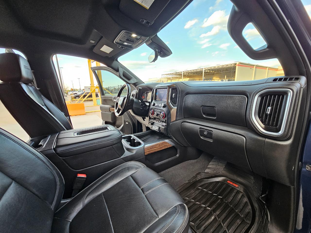 Chevrolet Silverado 2500HD 4WD Crew Cab 159" High Country 2021