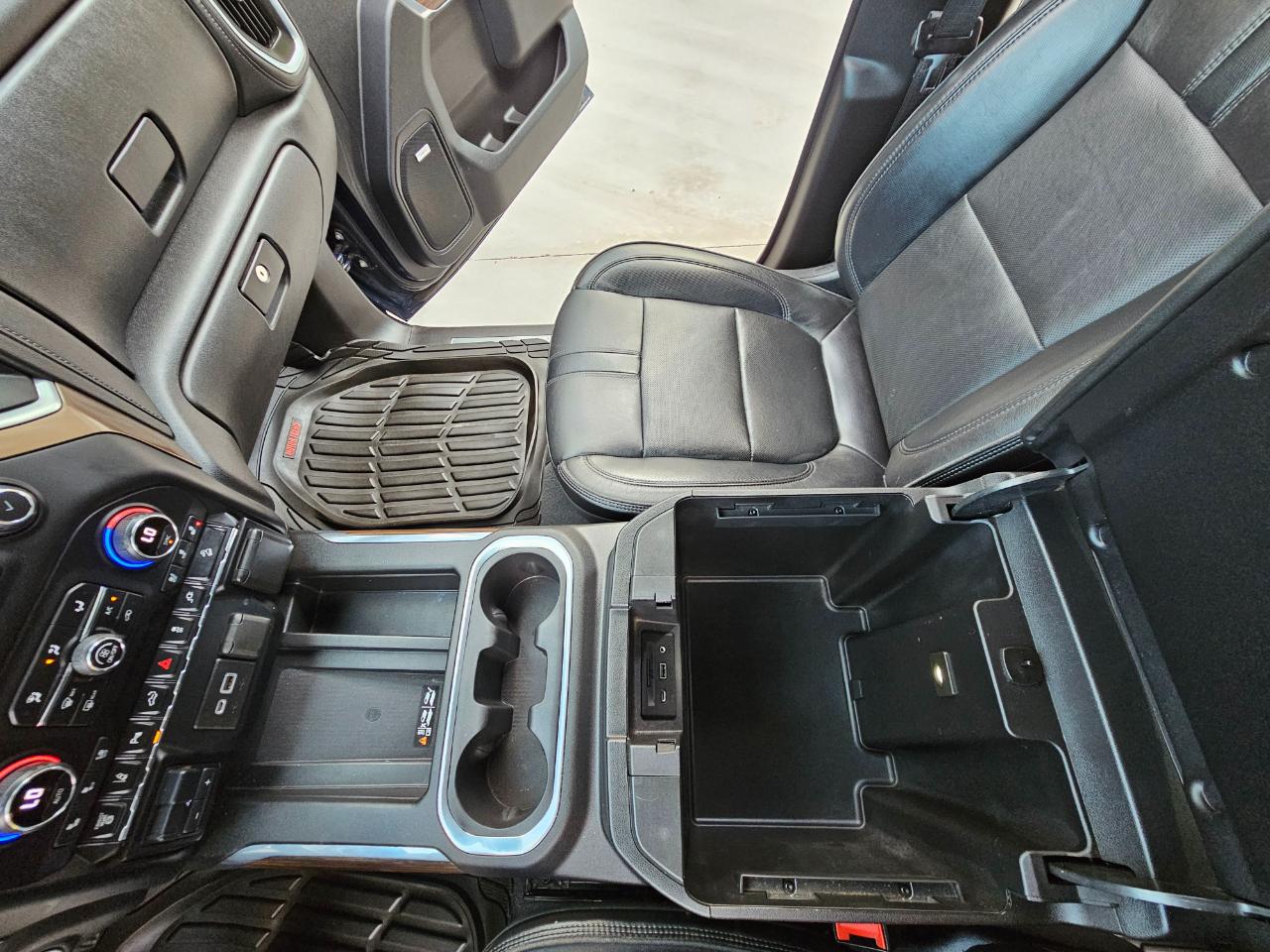 Chevrolet Silverado 2500HD 4WD Crew Cab 159" High Country 2021