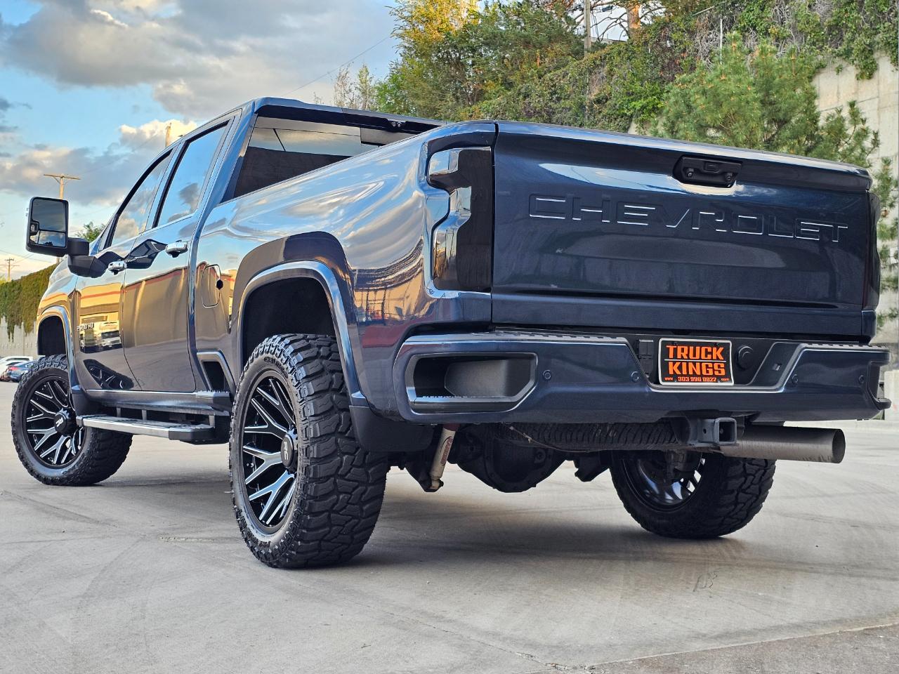 Chevrolet Silverado 2500HD 4WD Crew Cab 159" High Country 2021