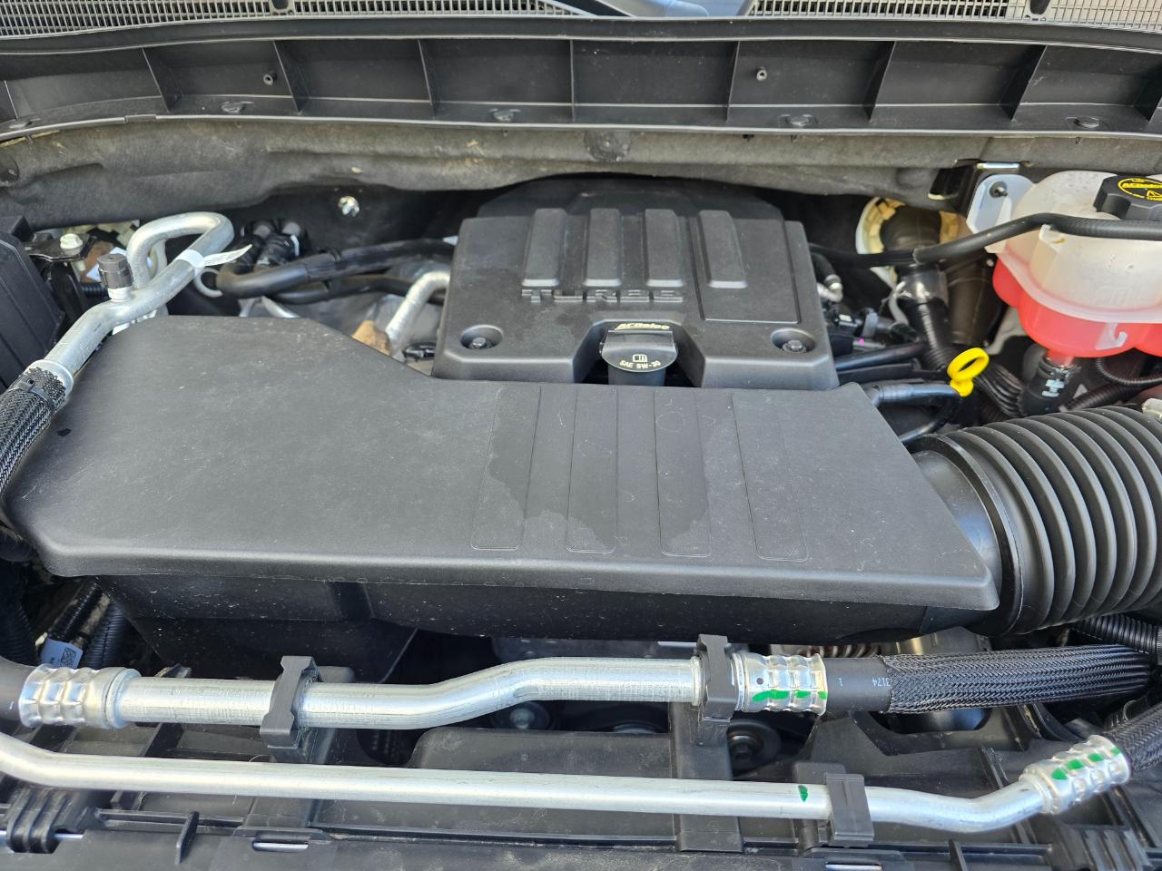 GMC Sierra 1500 4WD Reg Cab 126" Pro 2025