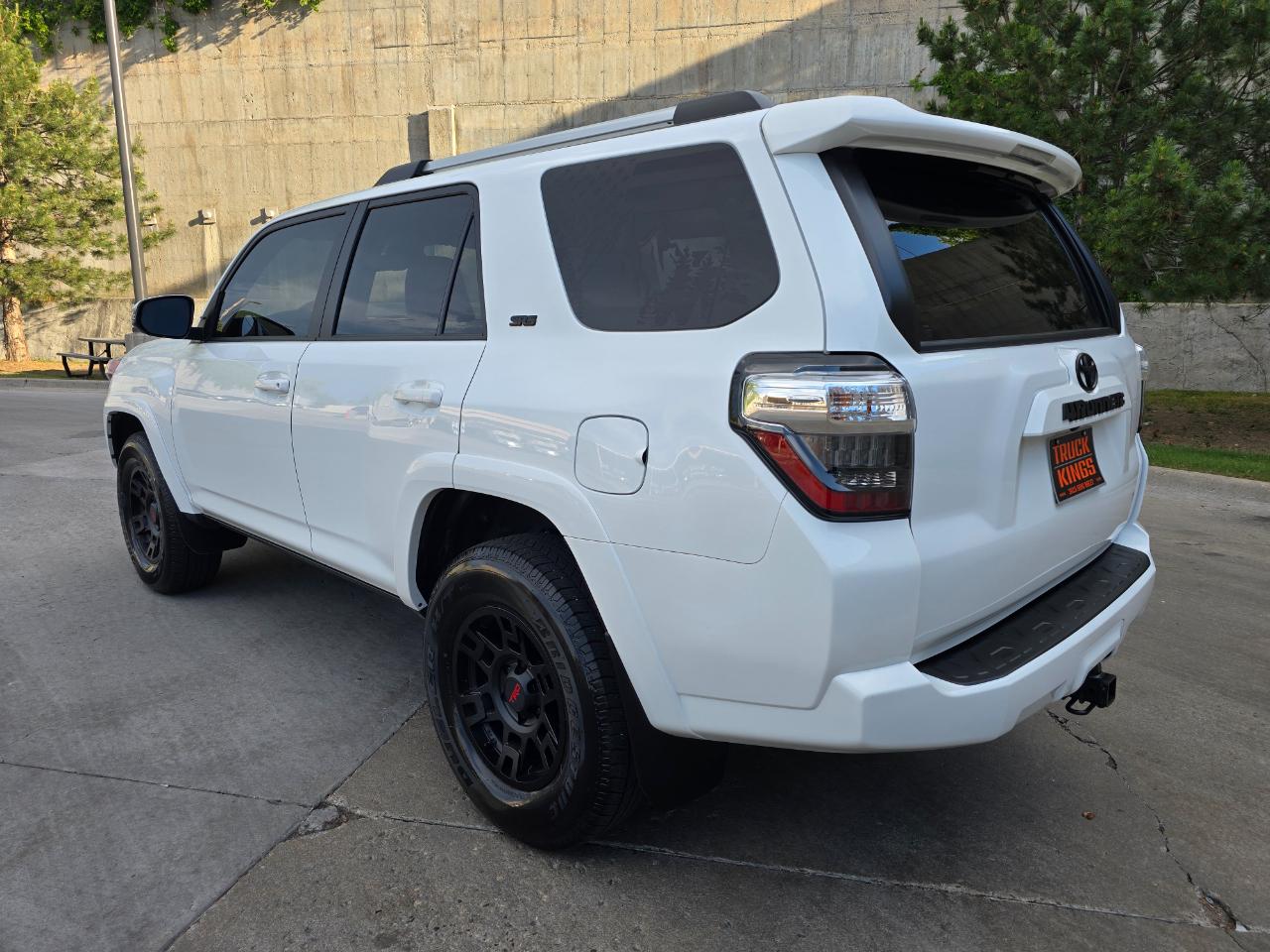 Toyota 4Runner SR5 Premium 4WD (Natl) 2022