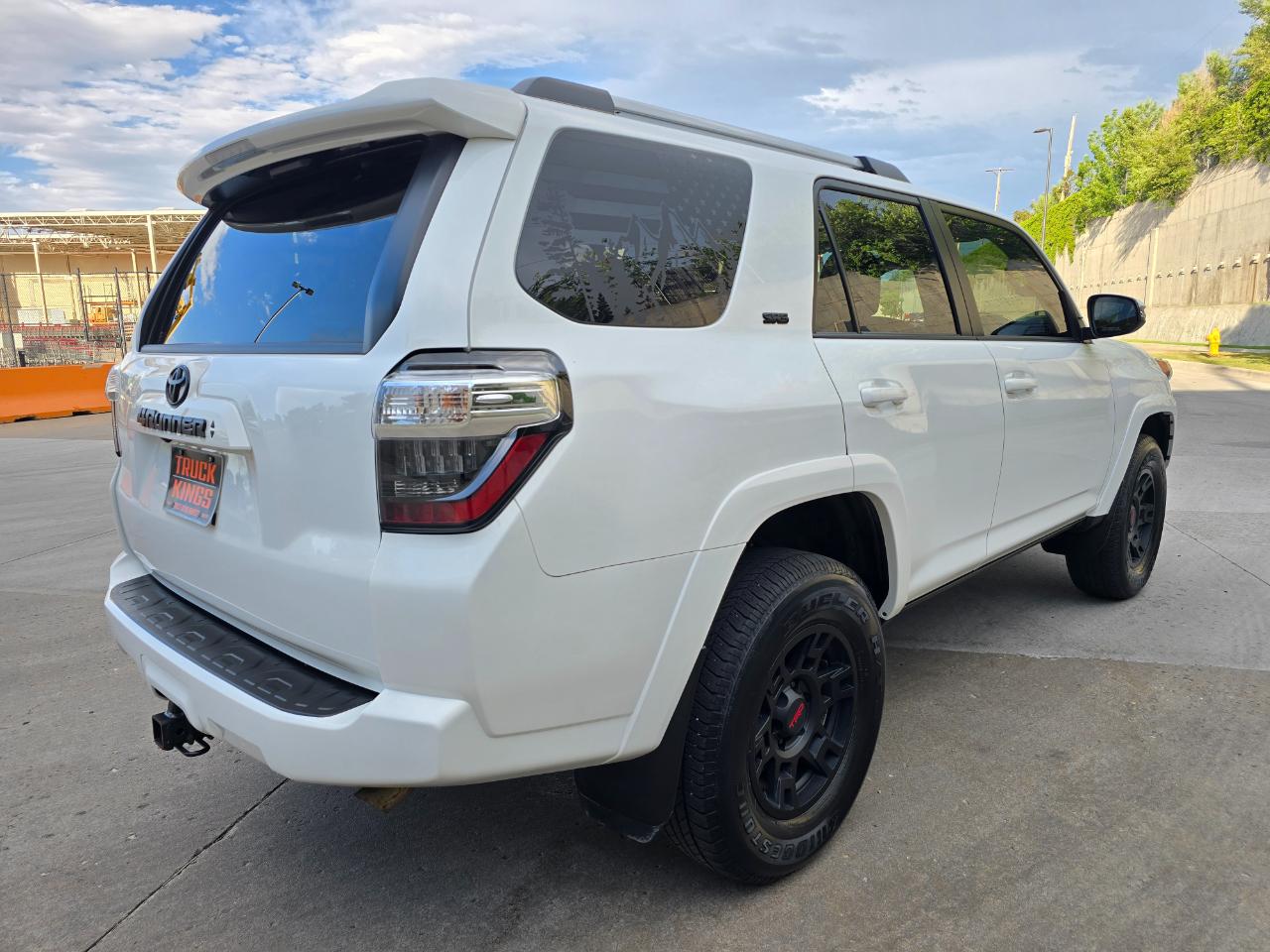 Toyota 4Runner SR5 Premium 4WD (Natl) 2022