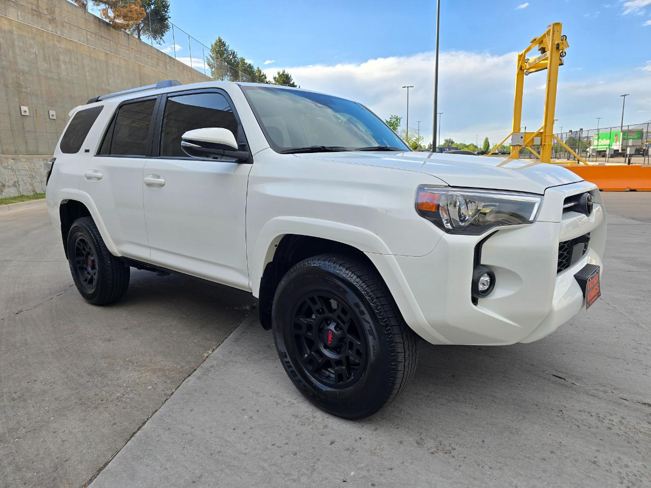 Toyota 4Runner SR5 Premium 4WD (Natl) 2022