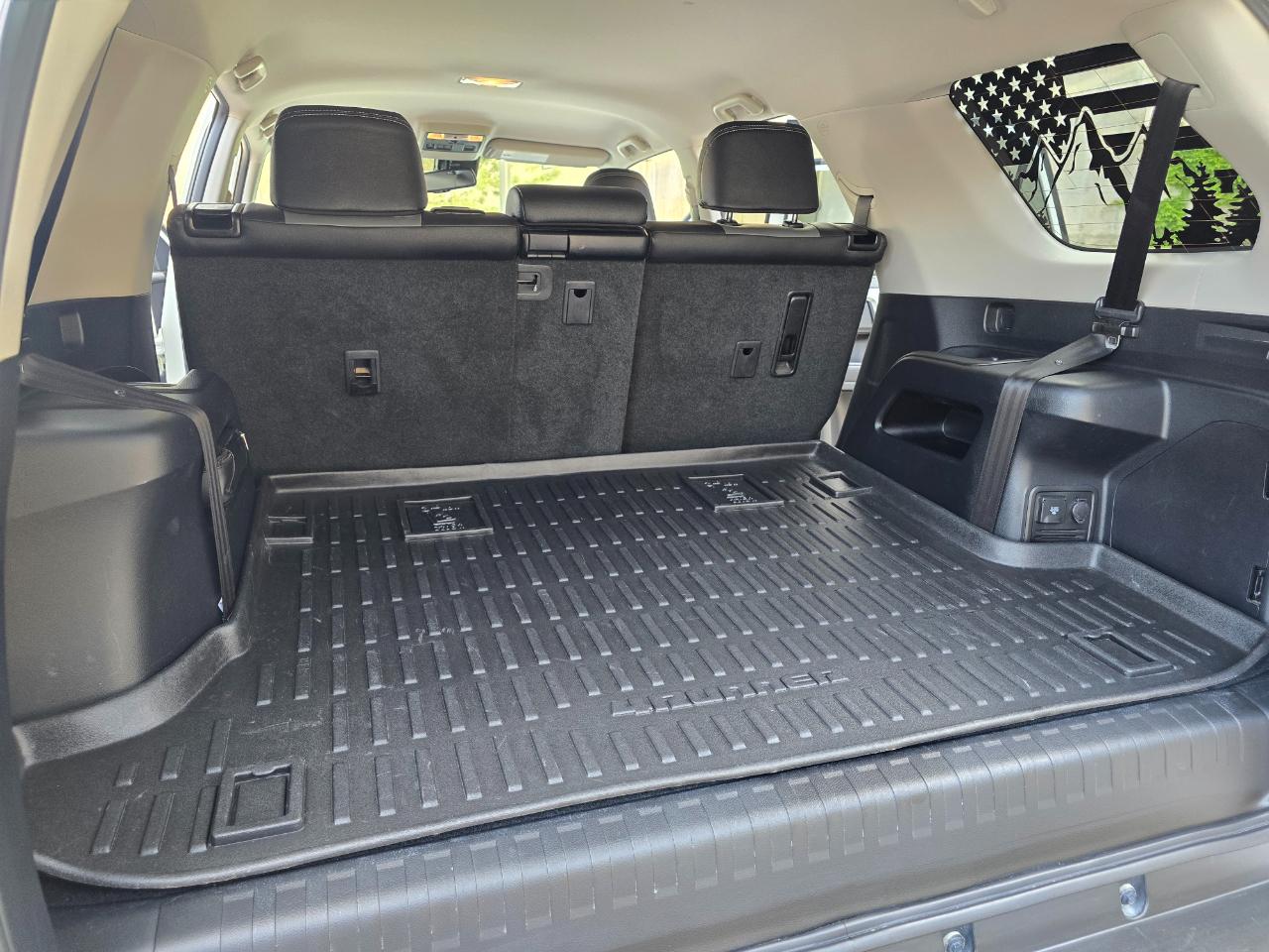 Toyota 4Runner SR5 Premium 4WD (Natl) 2022