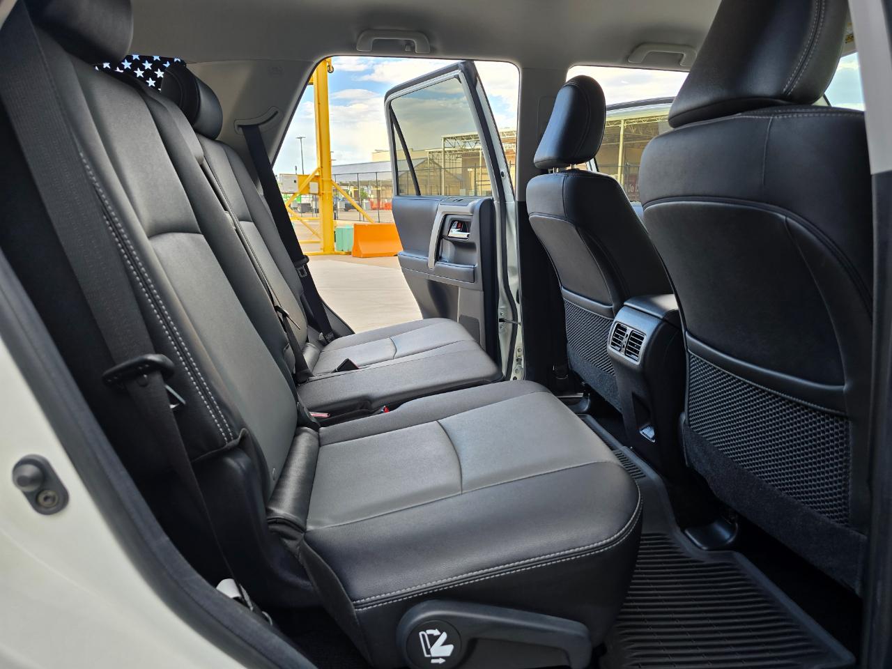Toyota 4Runner SR5 Premium 4WD (Natl) 2022