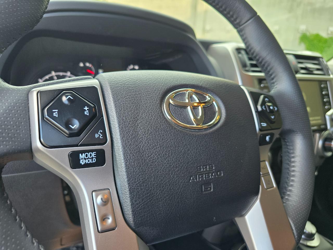 Toyota 4Runner SR5 Premium 4WD (Natl) 2022