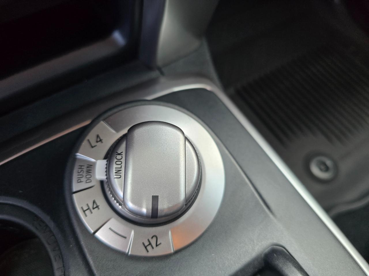 Toyota 4Runner SR5 Premium 4WD (Natl) 2022