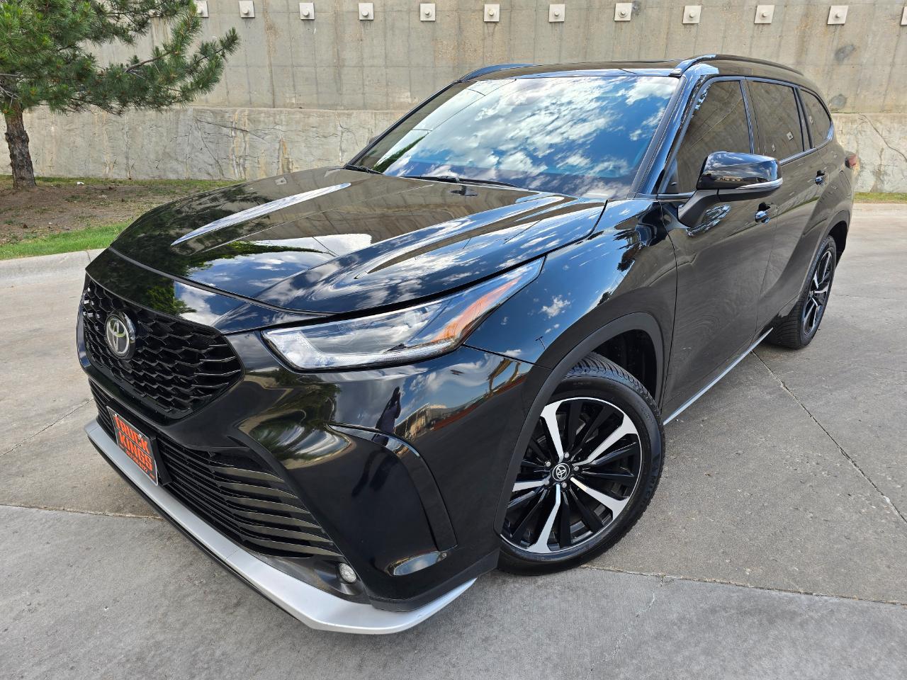 Toyota Highlander XSE AWD (Natl) 2022