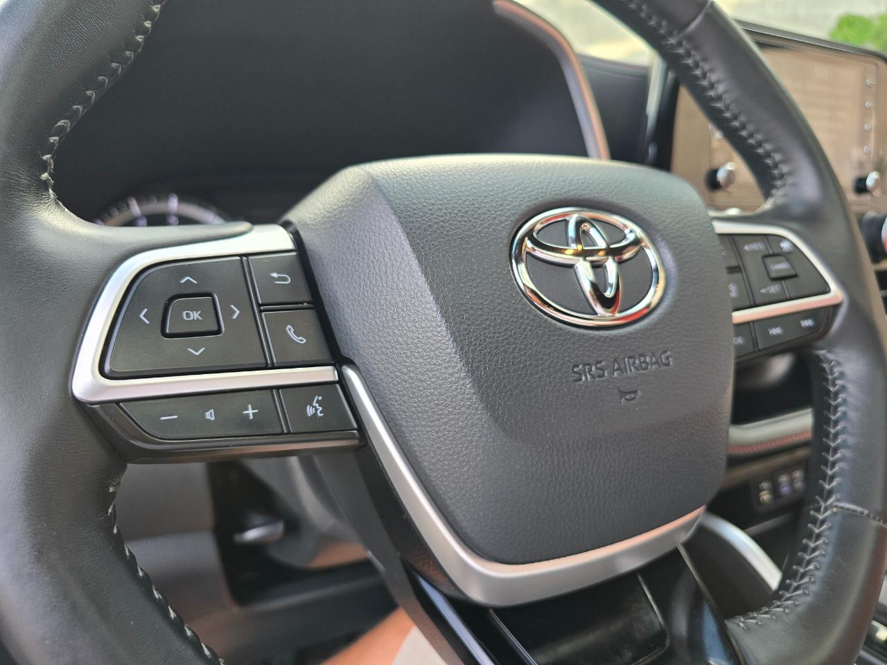 Toyota Highlander XSE AWD (Natl) 2022