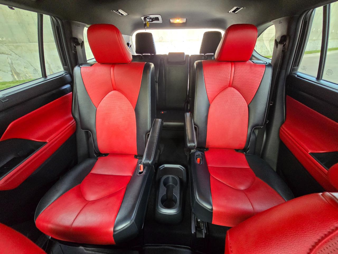 Toyota Highlander XSE AWD (Natl) 2022