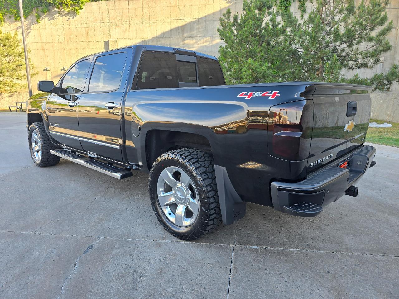 Chevrolet Silverado 1500 4WD Crew Cab 143.5" LTZ w/1LZ 2014