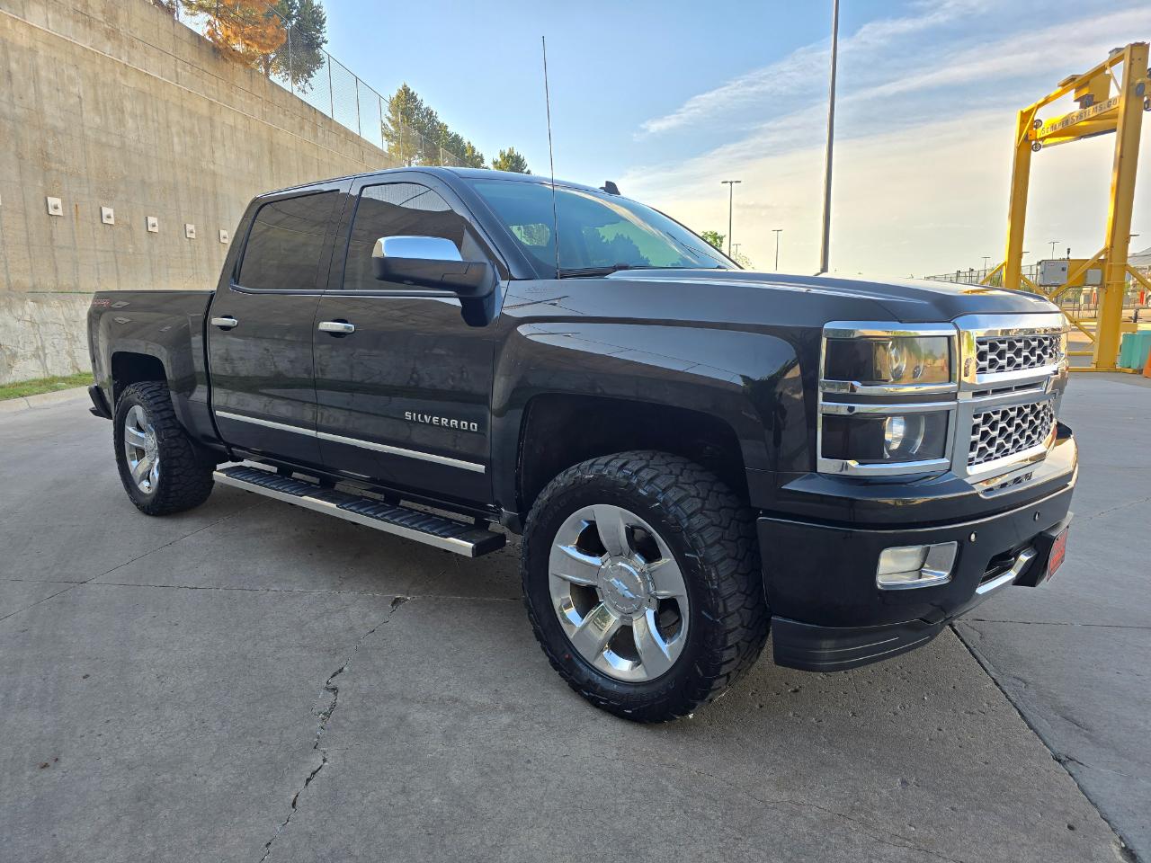 Chevrolet Silverado 1500 4WD Crew Cab 143.5" LTZ w/1LZ 2014
