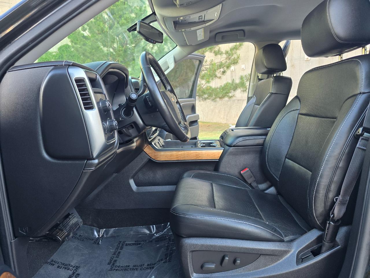 Chevrolet Silverado 1500 4WD Crew Cab 143.5" LTZ w/1LZ 2014
