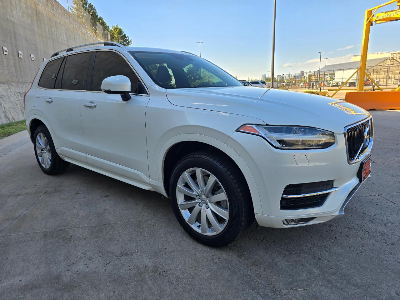 Volvo XC90 T6 AWD 7-Passenger Momentum 2018