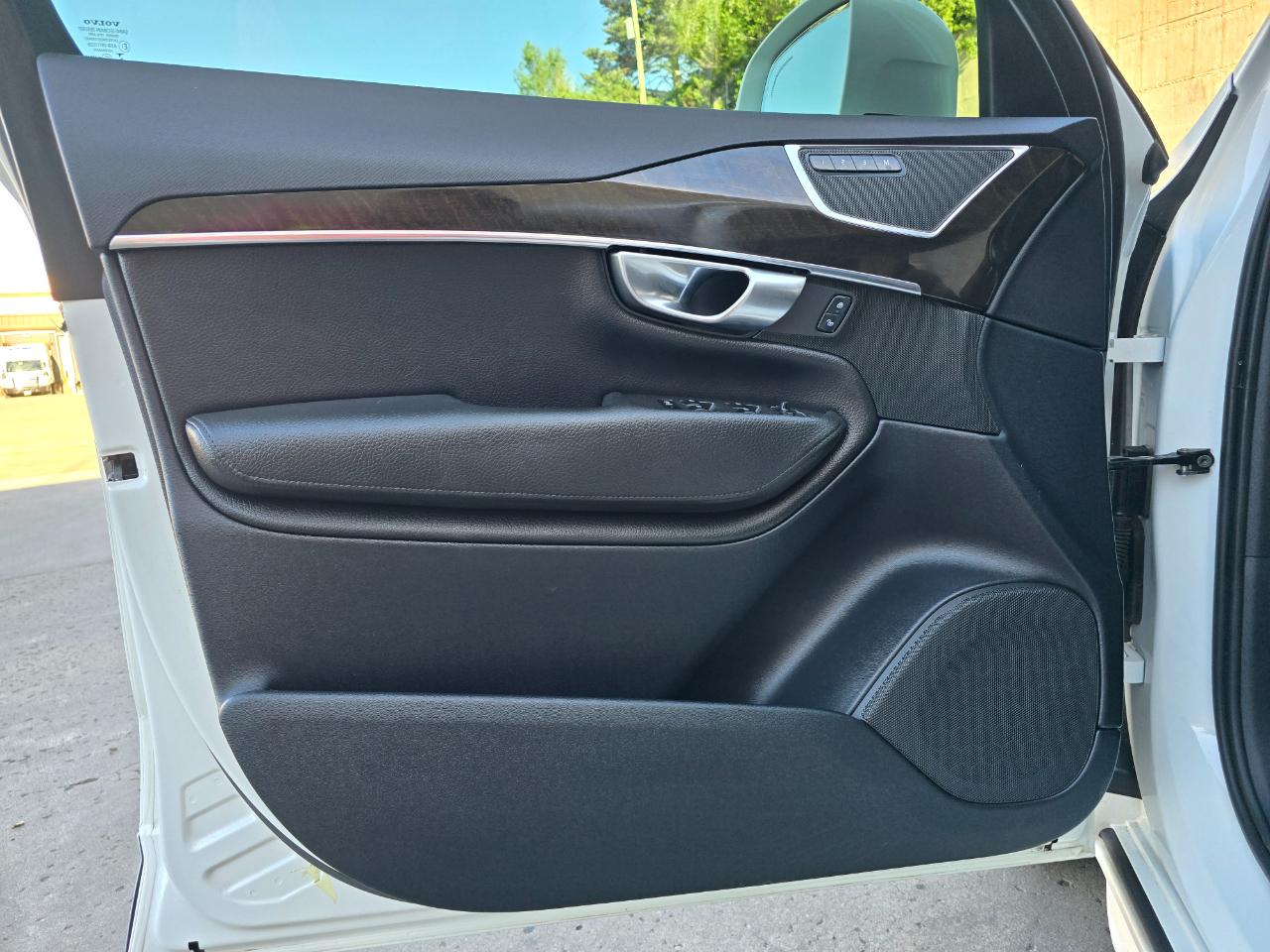 Volvo XC90 T6 AWD 7-Passenger Momentum 2018