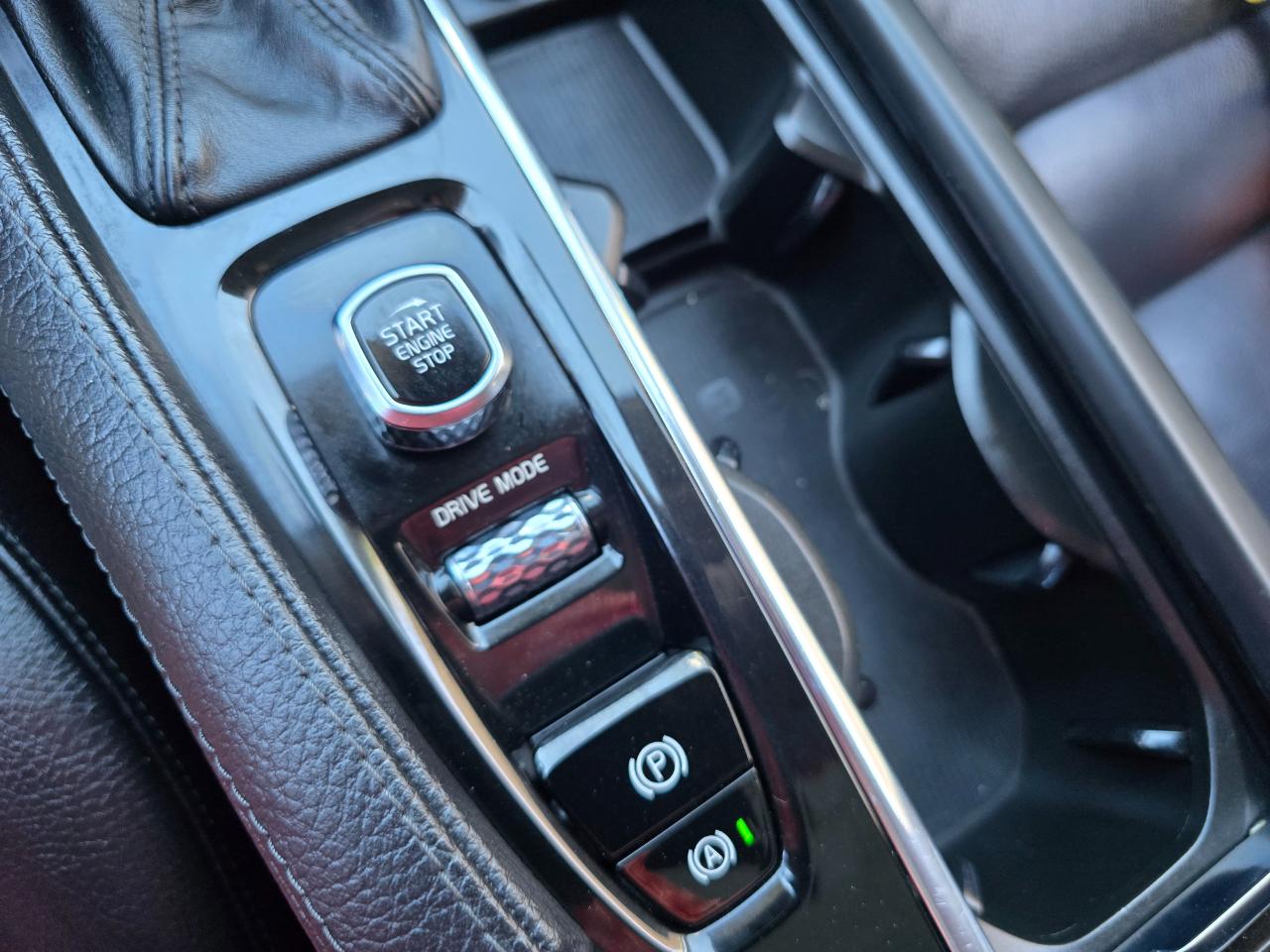 Volvo XC90 T6 AWD 7-Passenger Momentum 2018