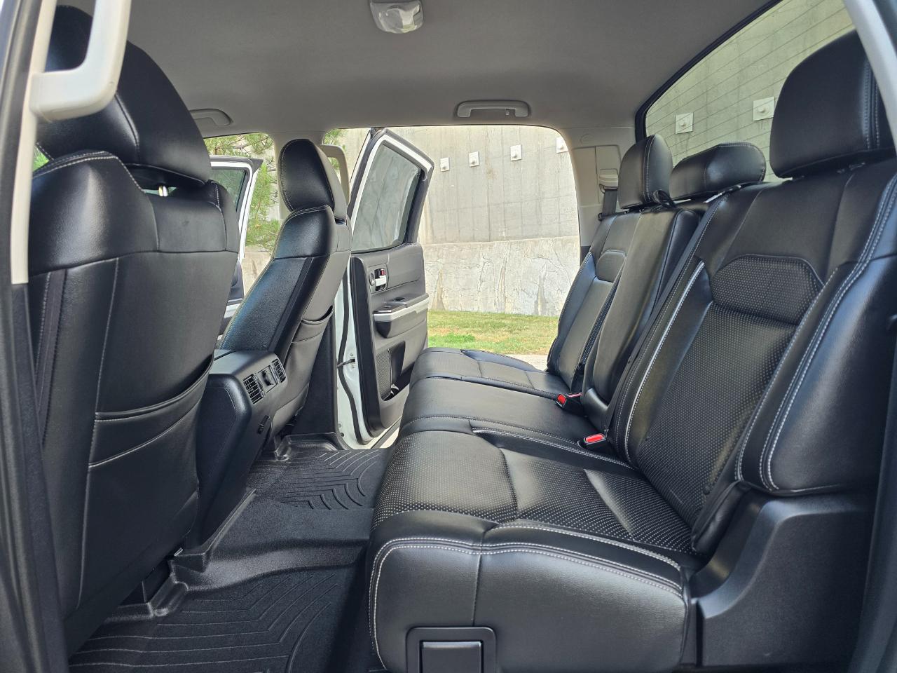 Toyota Tundra 4WD SR5 CrewMax 5.5' Bed 5.7L FFV (Natl) 2019