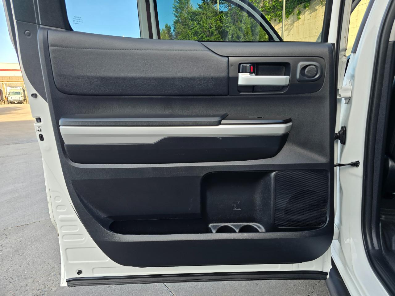 Toyota Tundra 4WD SR5 CrewMax 5.5' Bed 5.7L FFV (Natl) 2019