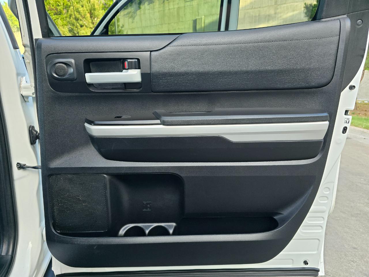 Toyota Tundra 4WD SR5 CrewMax 5.5' Bed 5.7L FFV (Natl) 2019