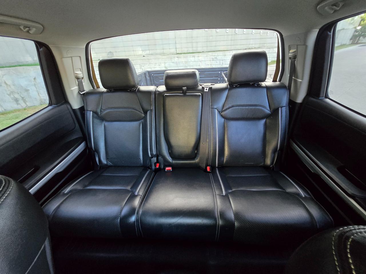 Toyota Tundra 4WD SR5 CrewMax 5.5' Bed 5.7L FFV (Natl) 2019