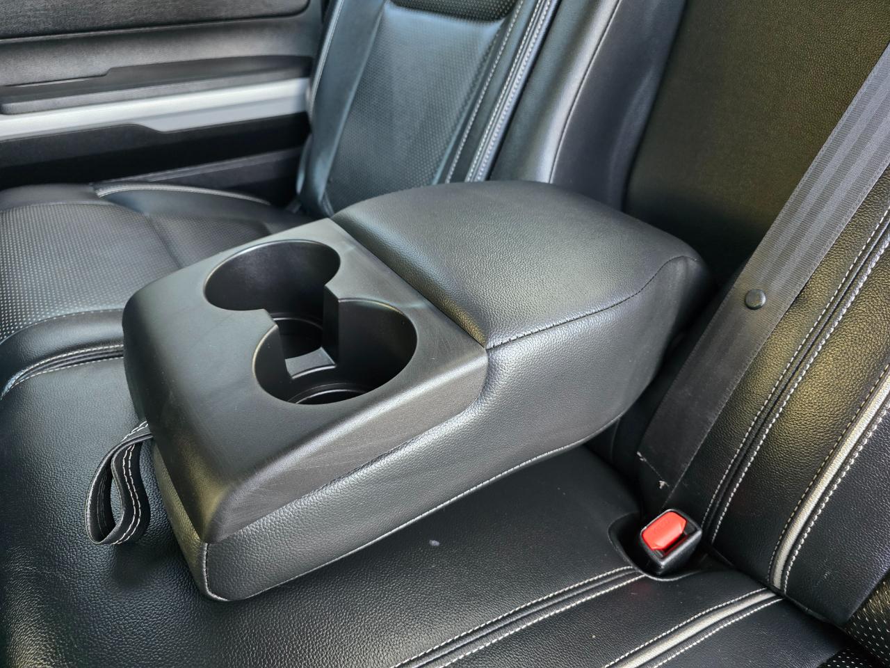 Toyota Tundra 4WD SR5 CrewMax 5.5' Bed 5.7L FFV (Natl) 2019