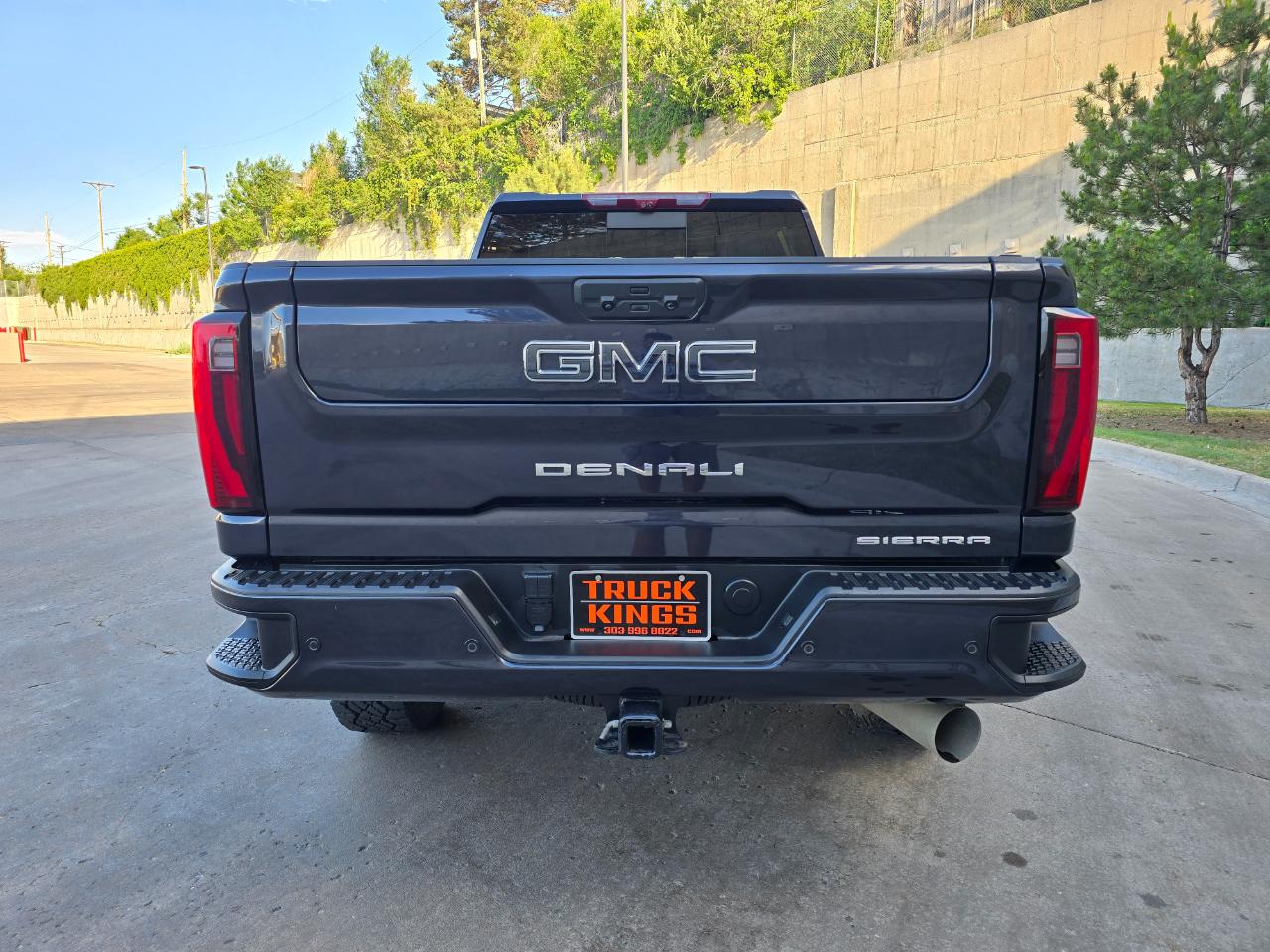 GMC Sierra 2500HD 4WD Crew Cab 159" Denali Ultimate 2024