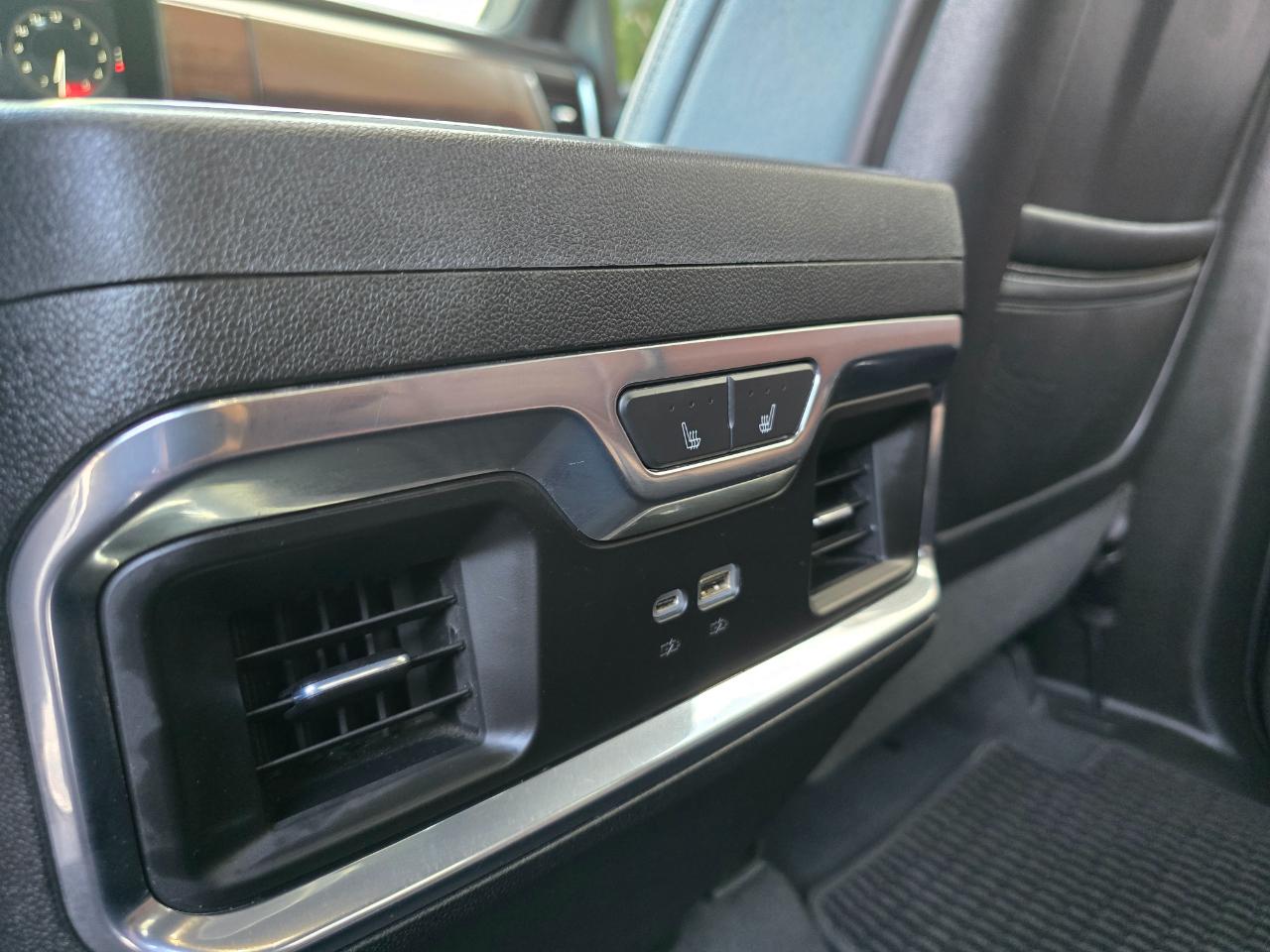 GMC Sierra 2500HD 4WD Crew Cab 159" Denali Ultimate 2024