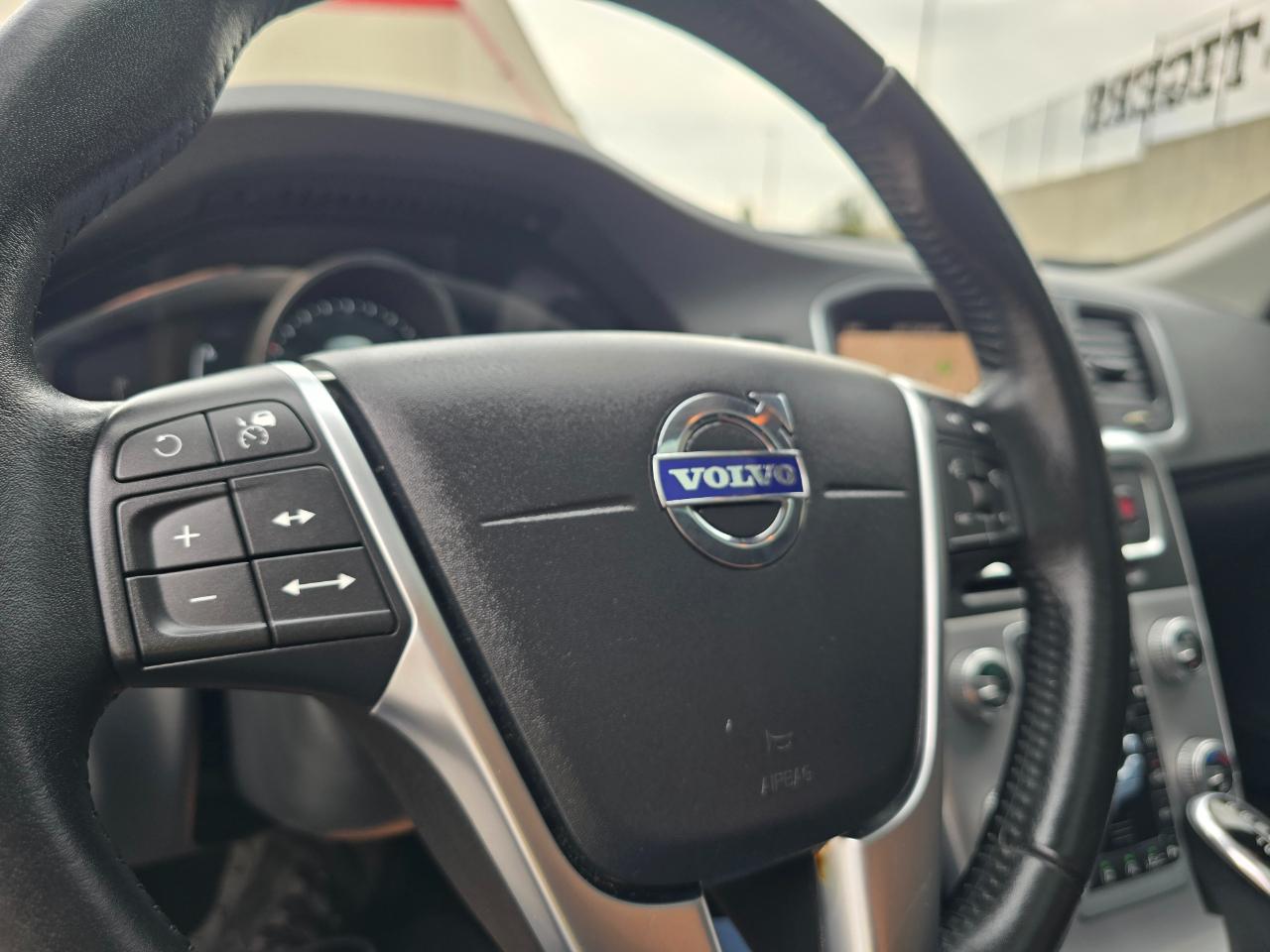 Volvo S60 T5 AWD Inscription Platinum 2017