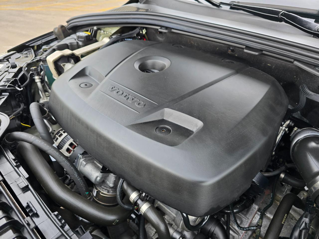 Volvo S60 T5 AWD Inscription Platinum 2017